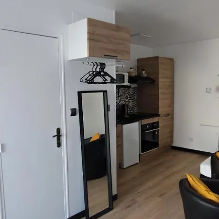 **Studio Holidays** Centre Ville 20 M2 Chalons-en-Champagne Exterior photo